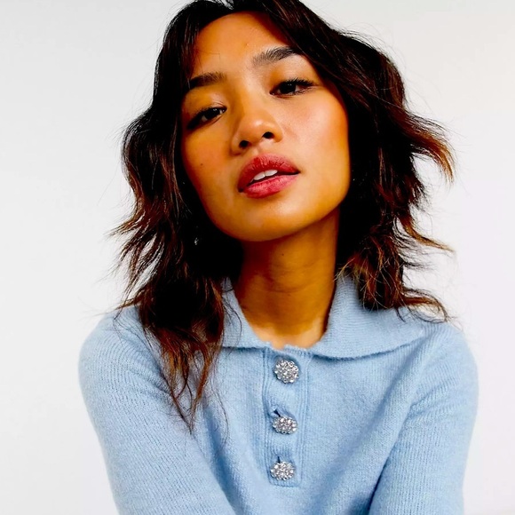 Vero Moda Tall polo sweater with crystal
buttons in blue Size L - Picture 16 of 16